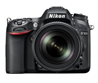 Nikon D7100 + 18-140 AF-S VR