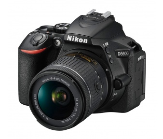 Nikon D5600 + 18-55 AF-S VR